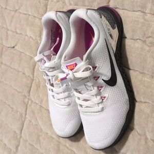 Nike metcon 4 size 7
